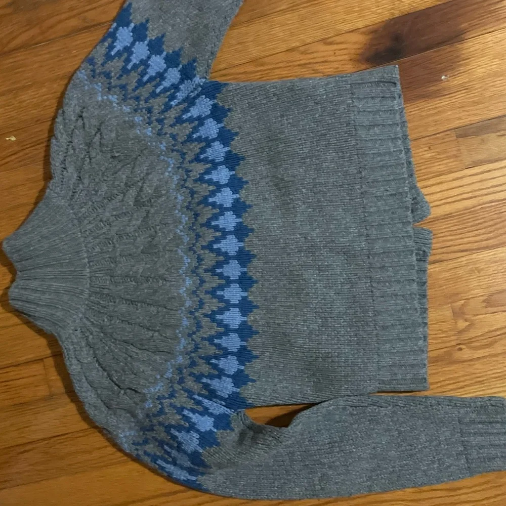 L.L. Bean Gray and Blue Cardigan Sweater - Picture 5 of 6